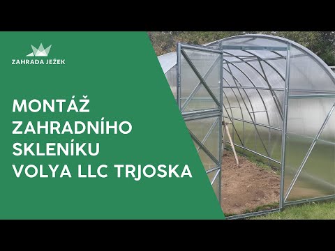 Montáž zahradního polykarbonátového skleníku Volya LLC Trjoska (Trjoška)